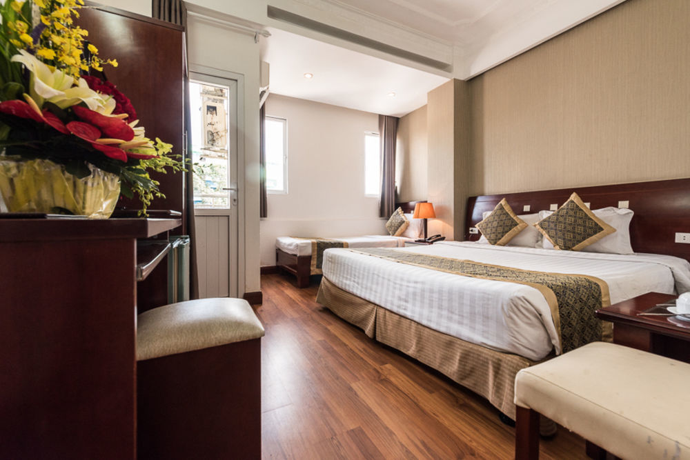 Saigon Odyssey Hotel - The Art Хошимин Екстериор снимка