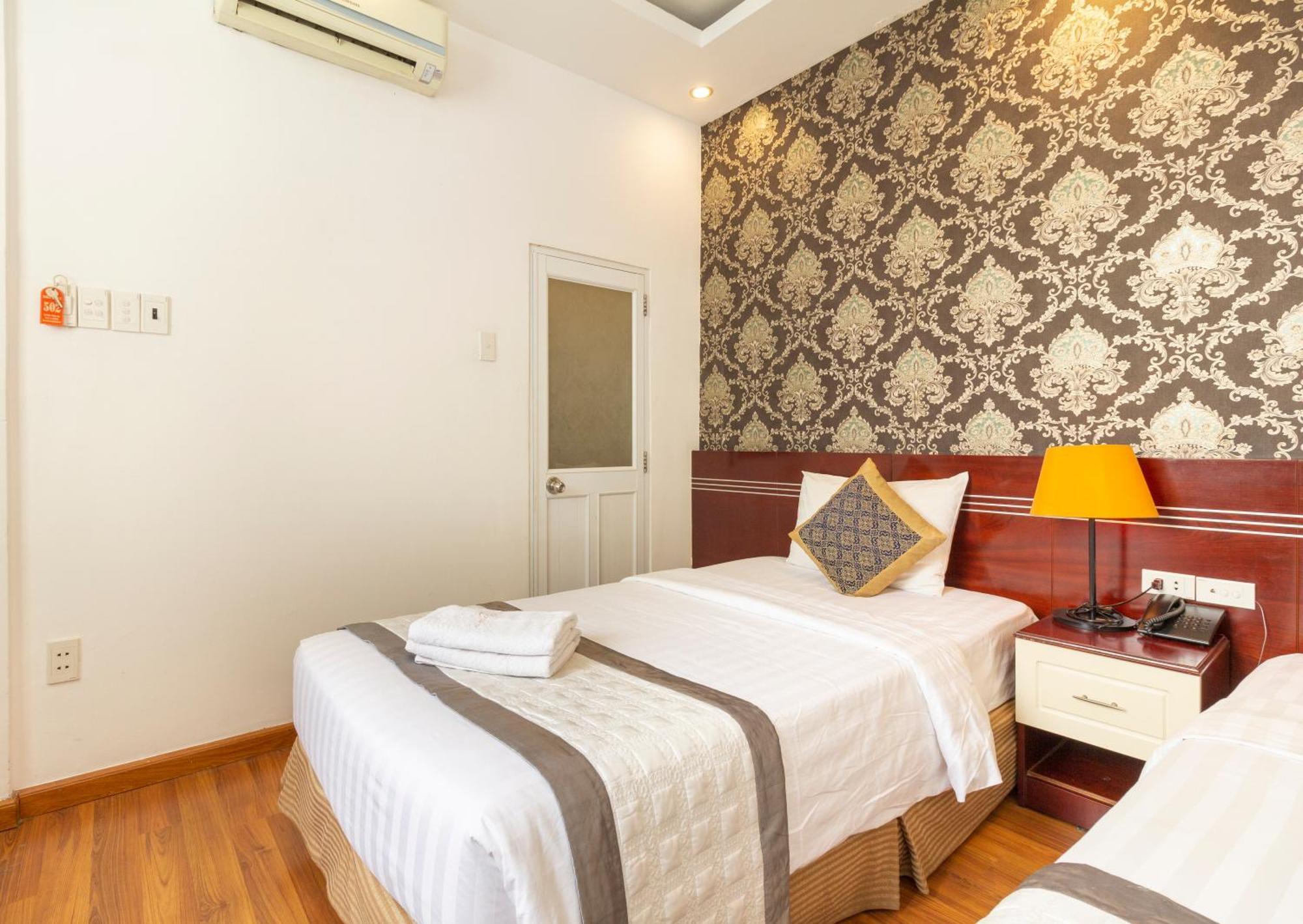 Saigon Odyssey Hotel - The Art Хошимин Екстериор снимка